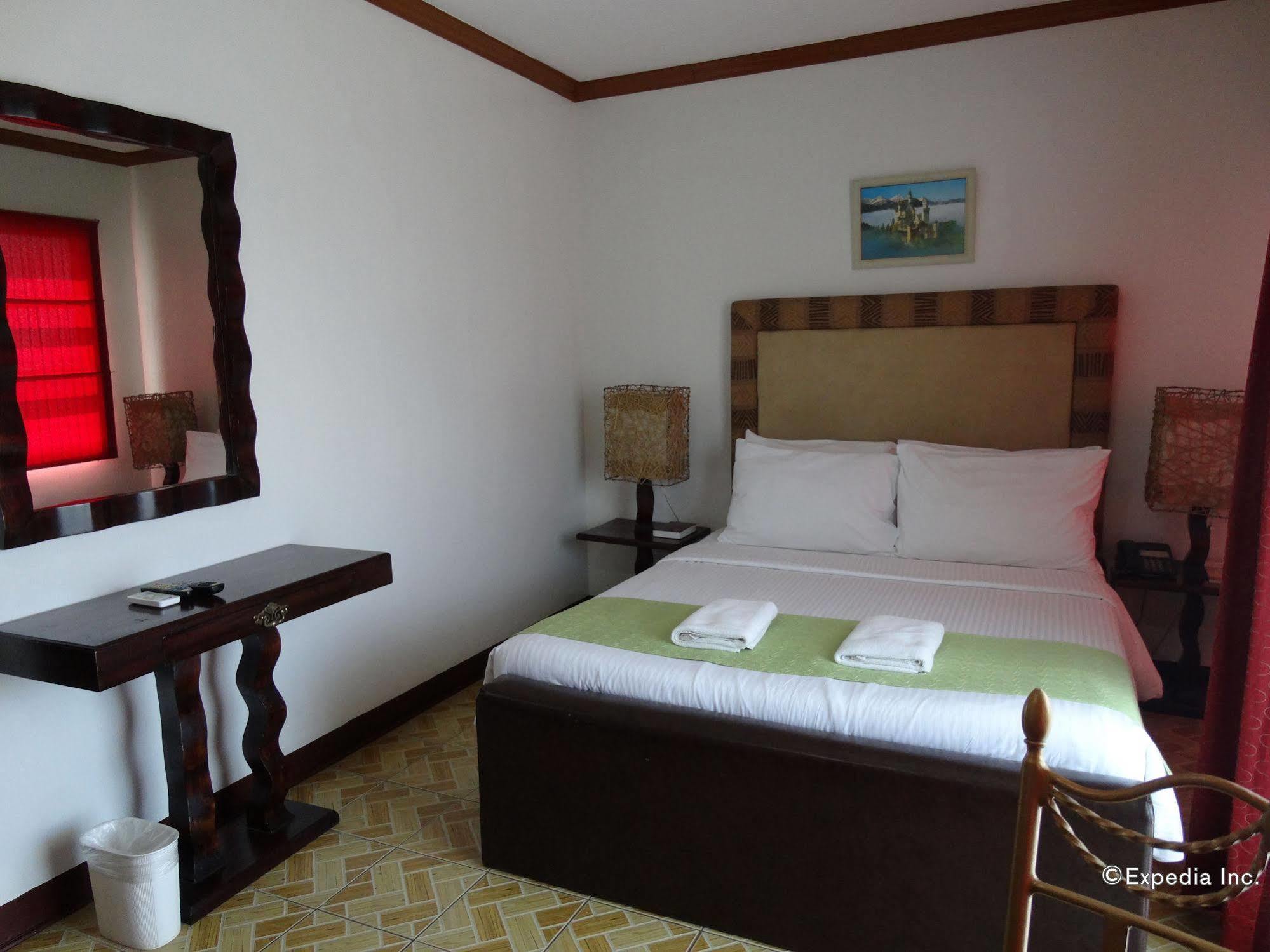 Ecoland Suites & Inn Davao City Exteriör bild