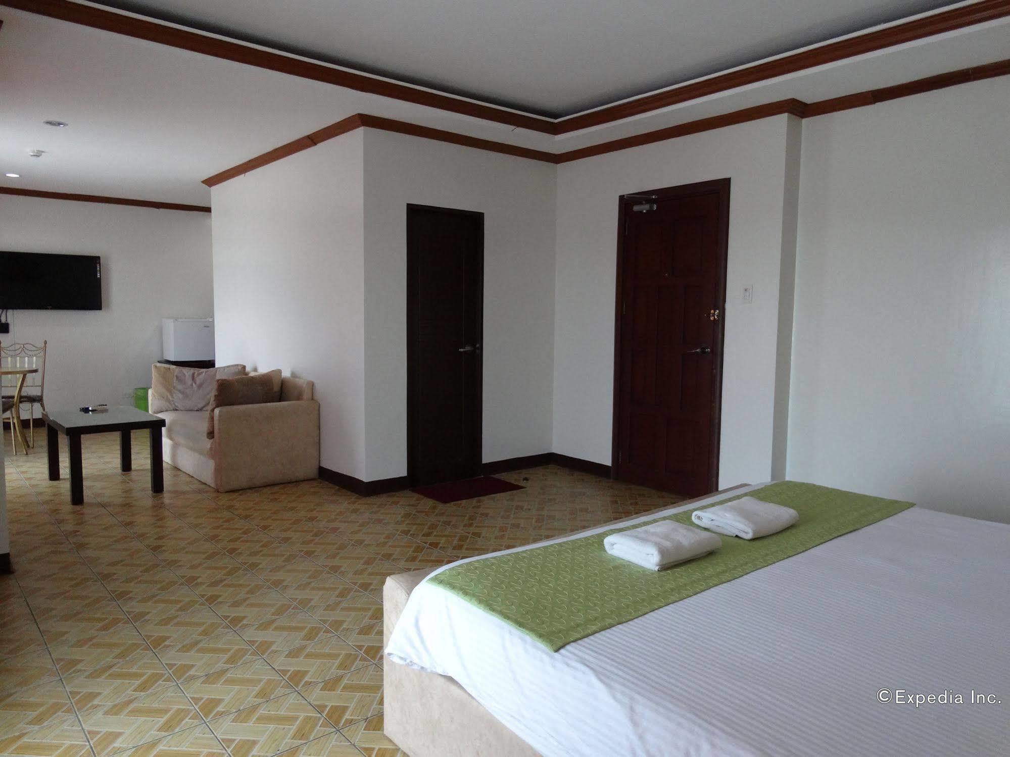 Ecoland Suites & Inn Davao City Exteriör bild